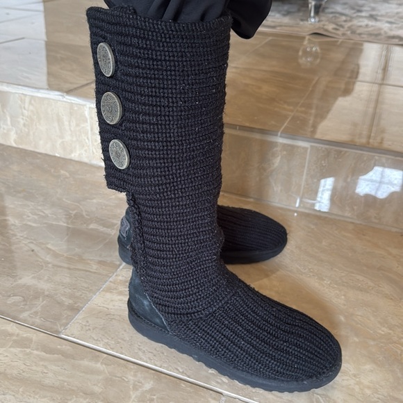 UGG Women's Black Knit Button Boots - Picture 12 of 17